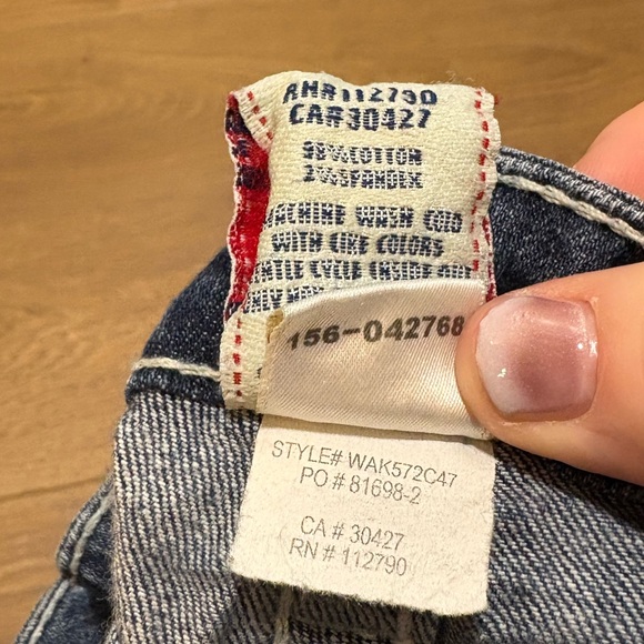 True Religion Jeans Women's Size 28 World Tour USA Rhinestone Pockets Straight - Picture 14 of 15